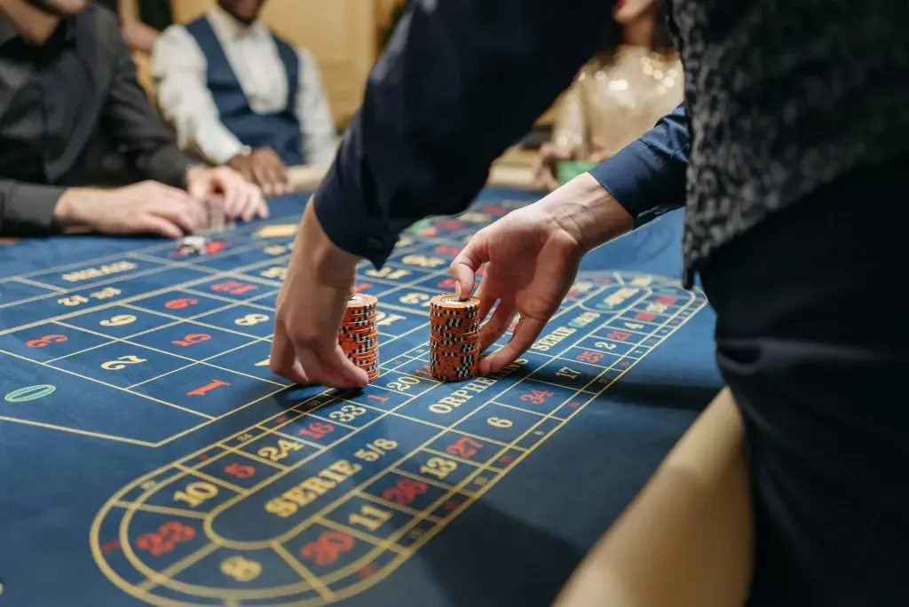Is it worth playing Caribbean Poker? Let's sum it up